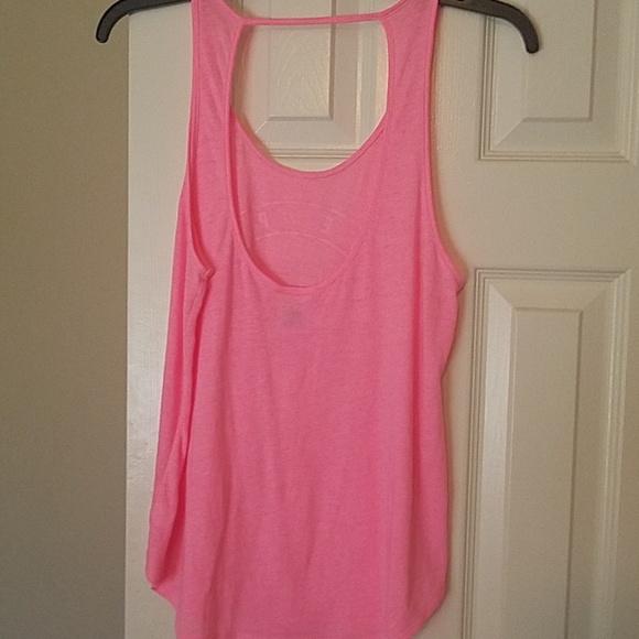 Victoria's Secret Pink Tank - Picture 2 of 4